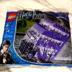 *EXTREMELY RARE* 2004 Lego Harry Potter Knight Bus SEALED